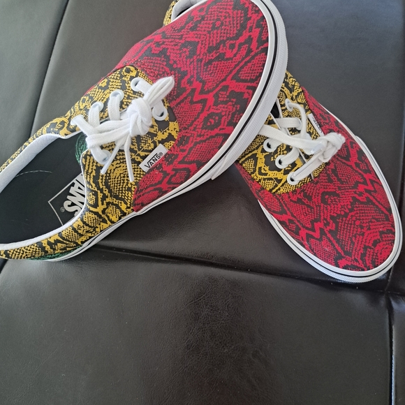 Vans Sneakers - Picture 4 of 7